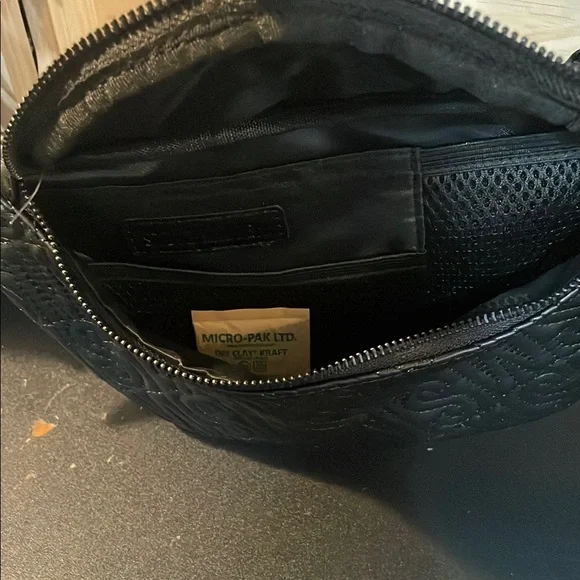 Stylish Black Quilted Women's Bag - Picture 2 of 2